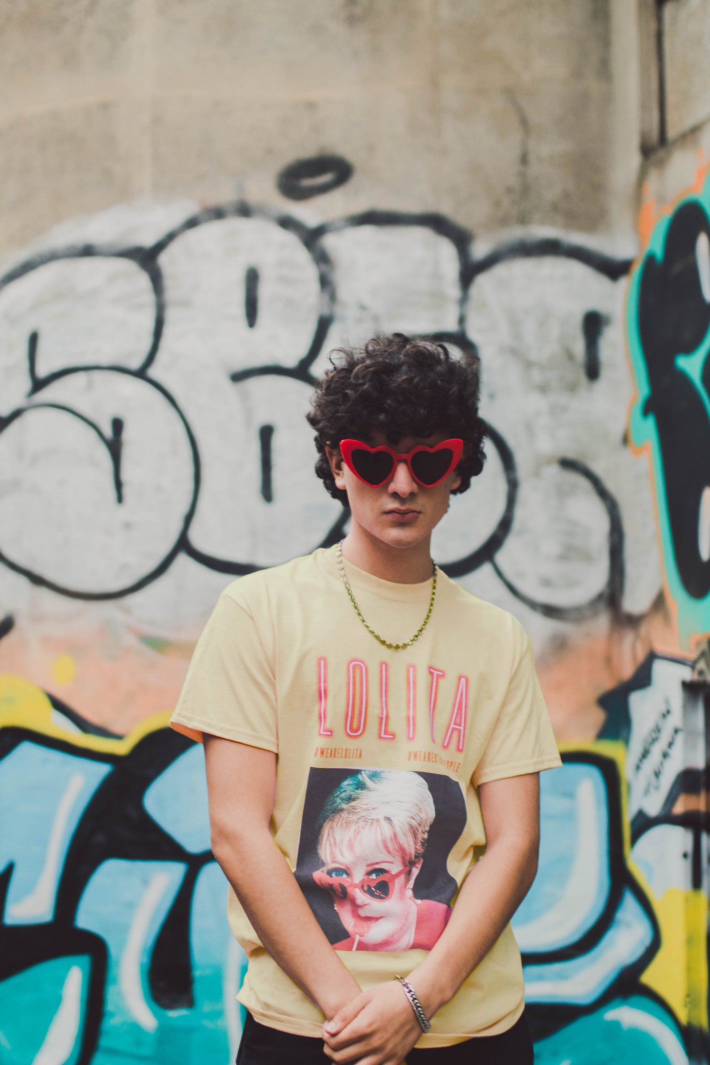 Lolita Summer x Other People (Amarilla)
