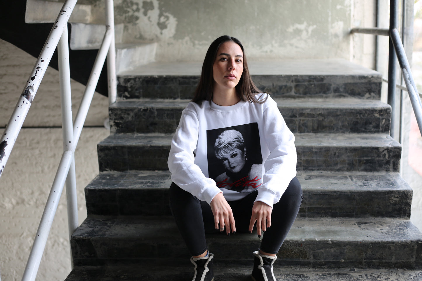 "Lolita" Clásica (Sudadera crewneck)