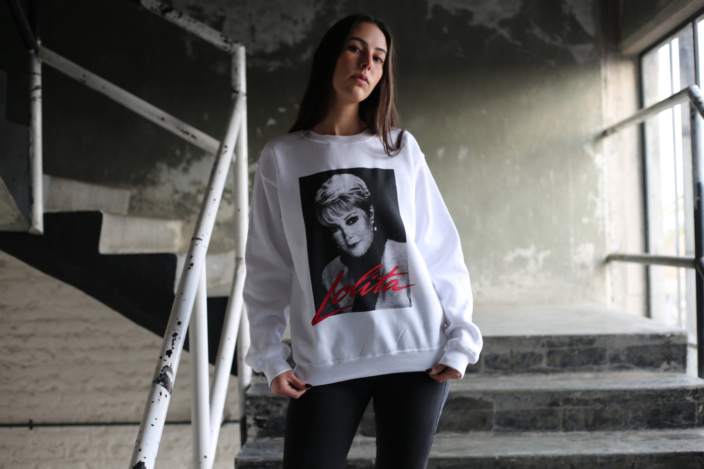 "Lolita" Clásica (Sudadera crewneck)