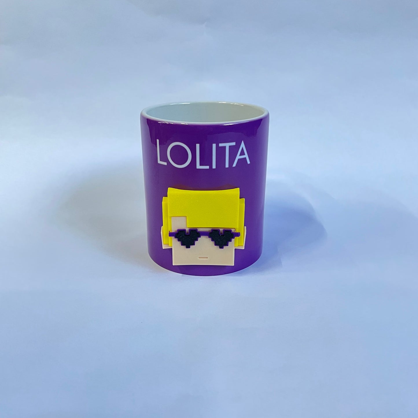 Lolita NFT - Taza 3D